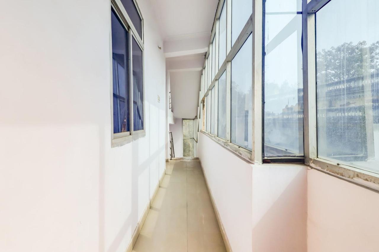 Super Collection O Dolphin Hotel Lucknow Exterior photo