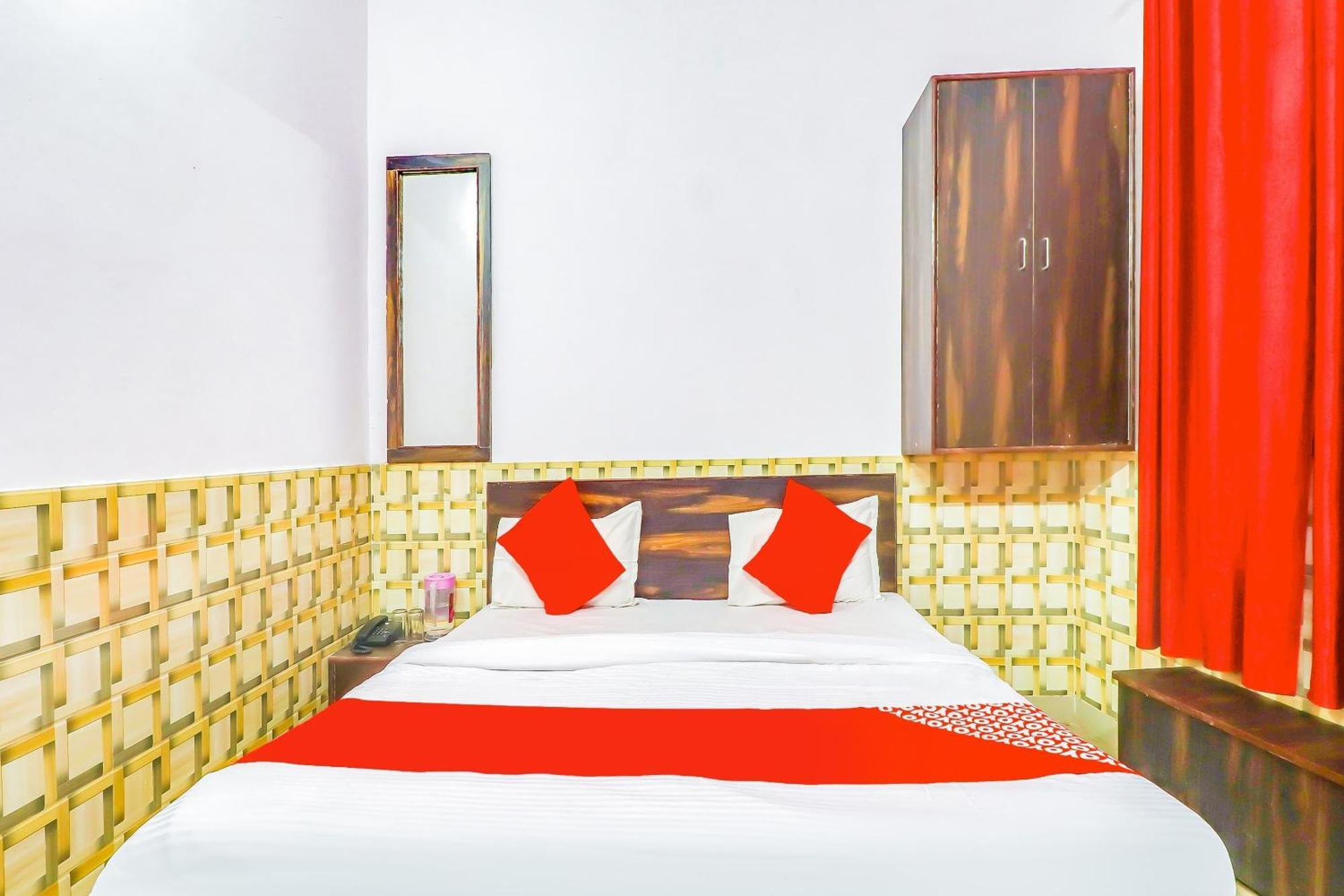 Super Collection O Dolphin Hotel Lucknow Exterior photo