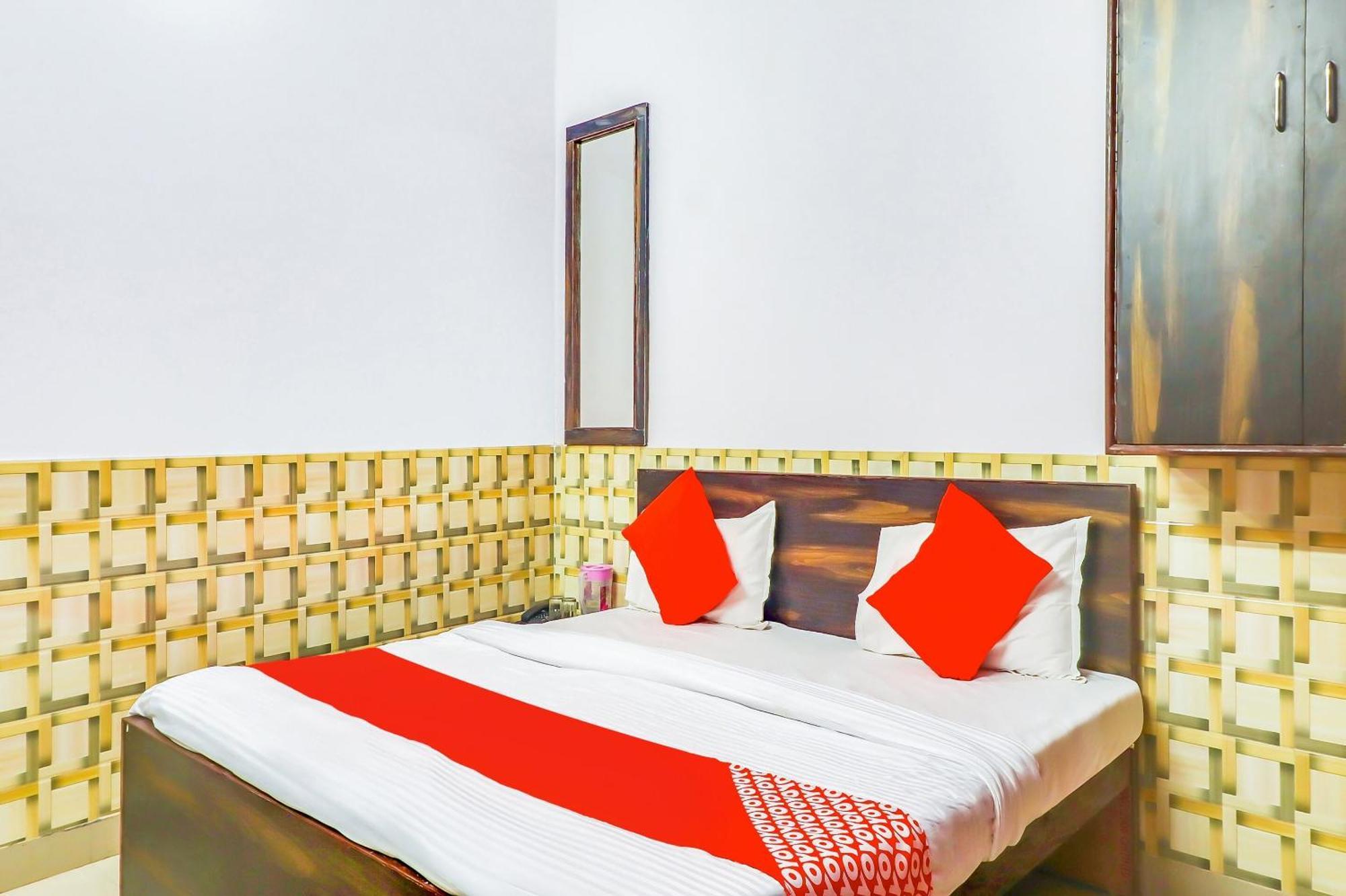 Super Collection O Dolphin Hotel Lucknow Exterior photo