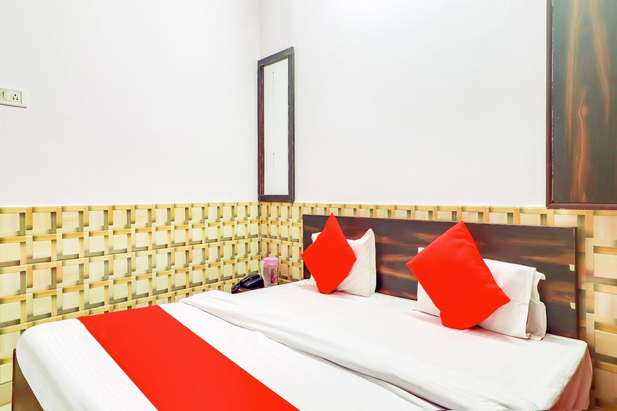 Super Collection O Dolphin Hotel Lucknow Exterior photo